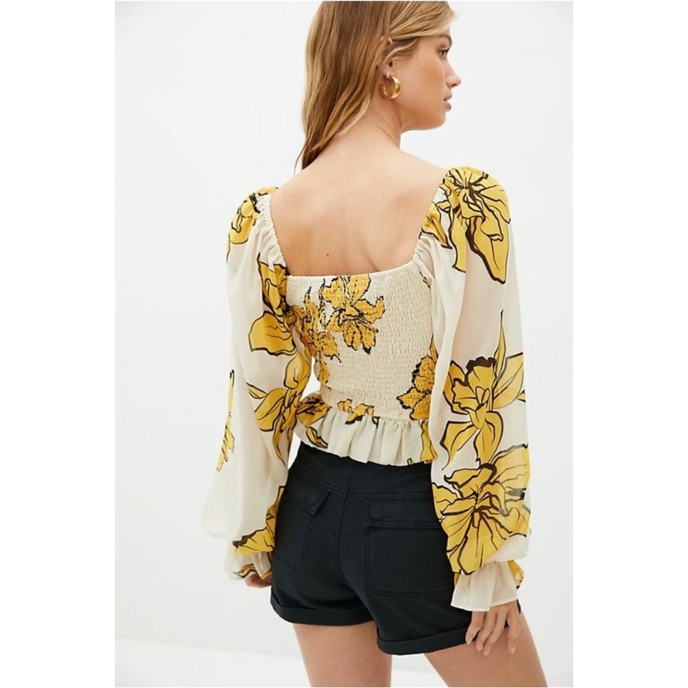 Anthropologie Hutch Floral Smocked Puff Sleeve Chiffon Top - Picture 4 of 10